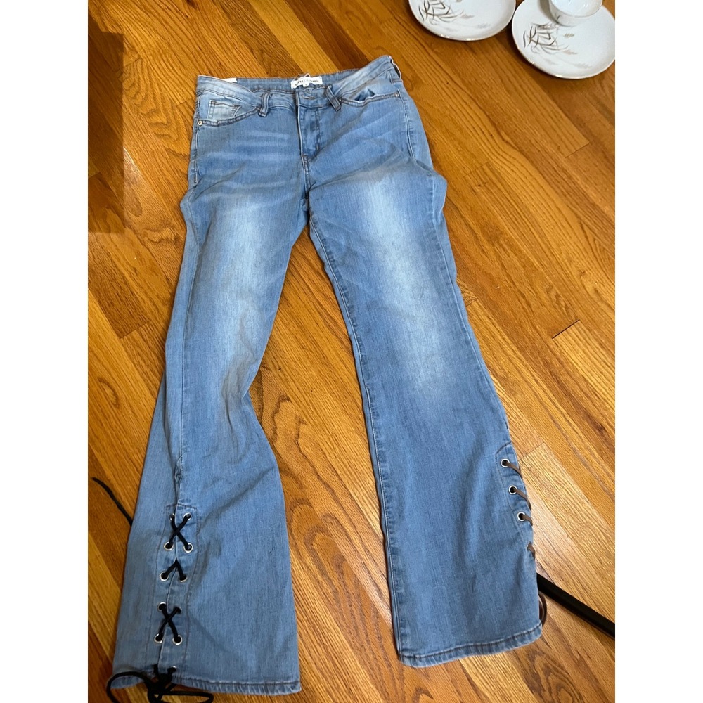 Y2K Almost Famous Womens Light Wash Flare Jeans Lace Up Hem Size 7 Blue Denim